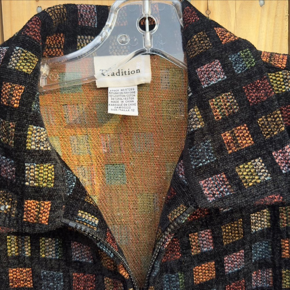 Vintage Pattern Shacket - Picture 4 of 6